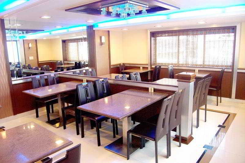 Hotel Manama Mumbai Dış mekan fotoğraf