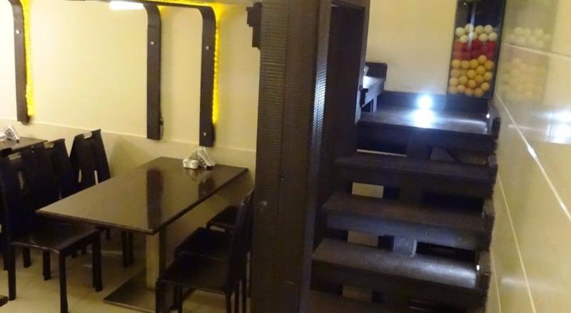 Hotel Manama Mumbai Dış mekan fotoğraf