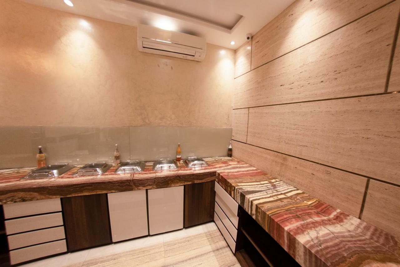 Hotel Manama Mumbai Dış mekan fotoğraf