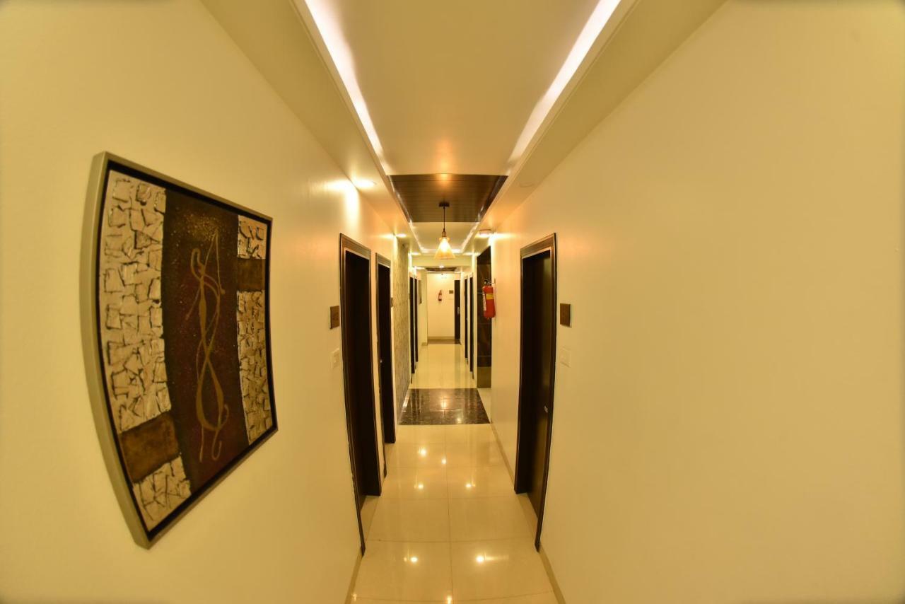 Hotel Manama Mumbai Dış mekan fotoğraf