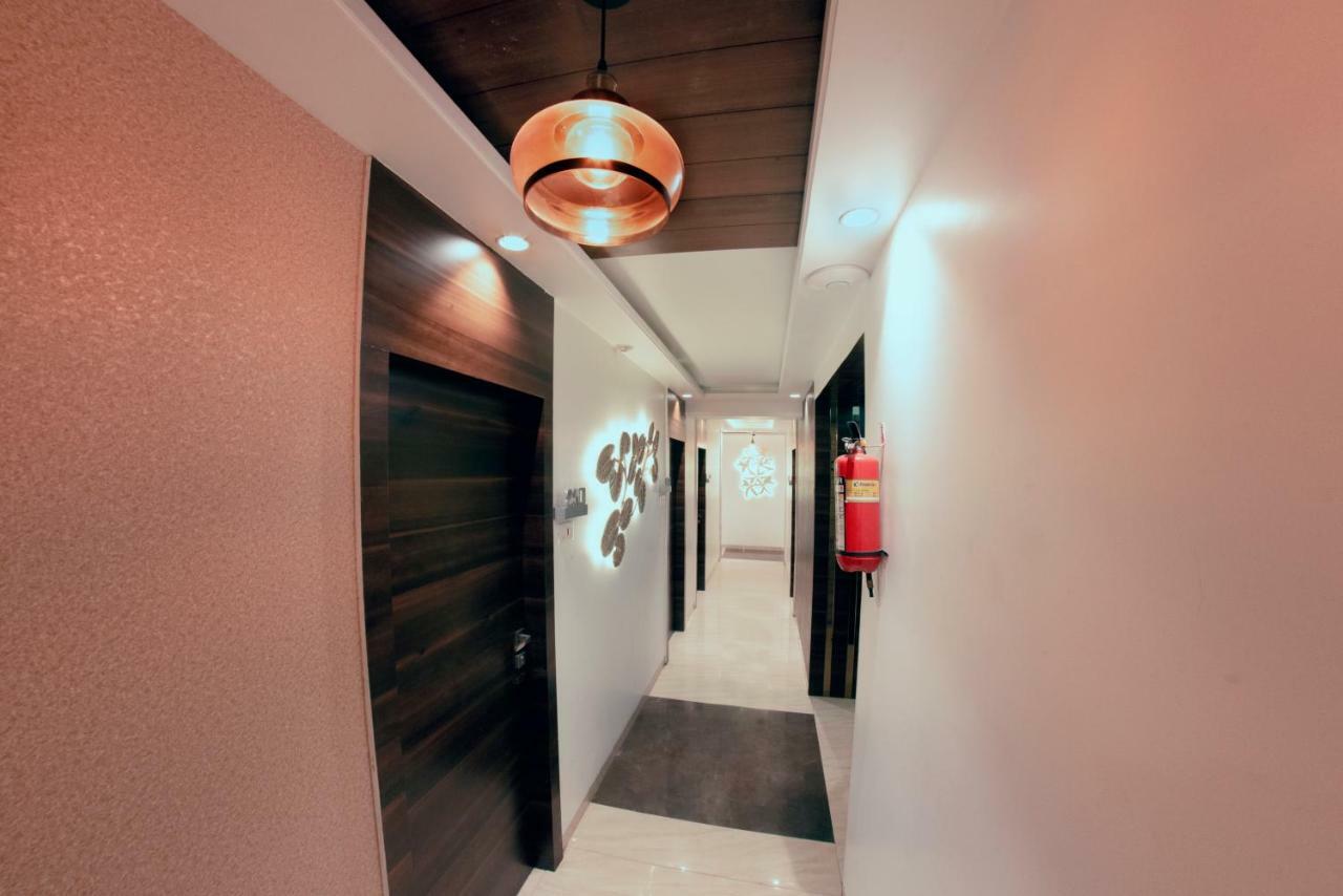 Hotel Manama Mumbai Dış mekan fotoğraf