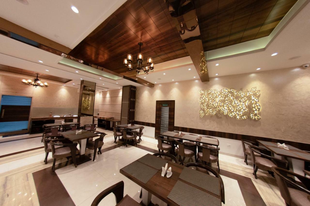 Hotel Manama Mumbai Dış mekan fotoğraf