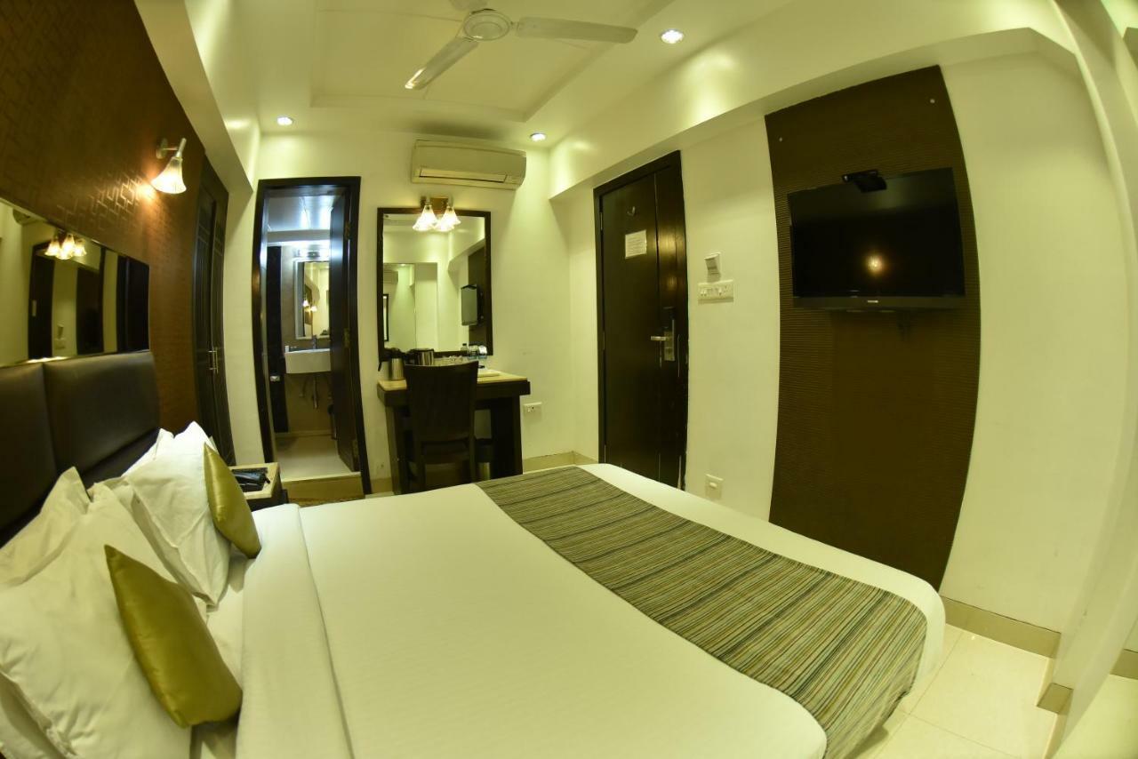 Hotel Manama Mumbai Dış mekan fotoğraf
